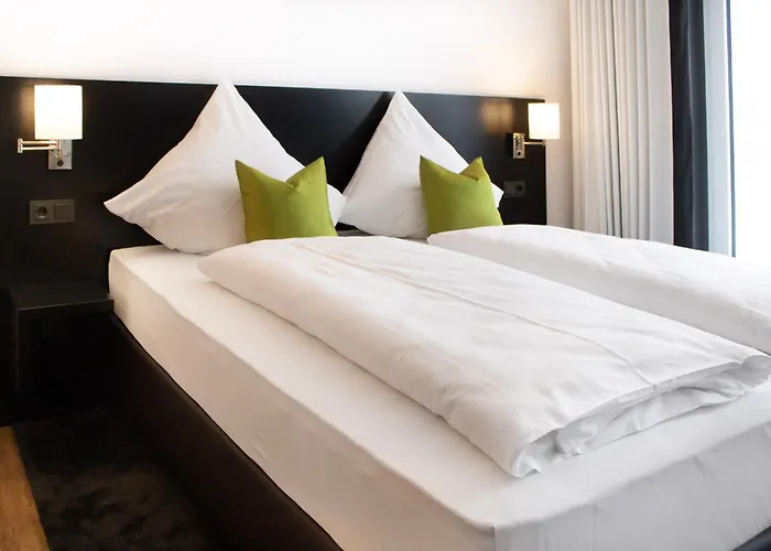 Отель Eil By Wmm